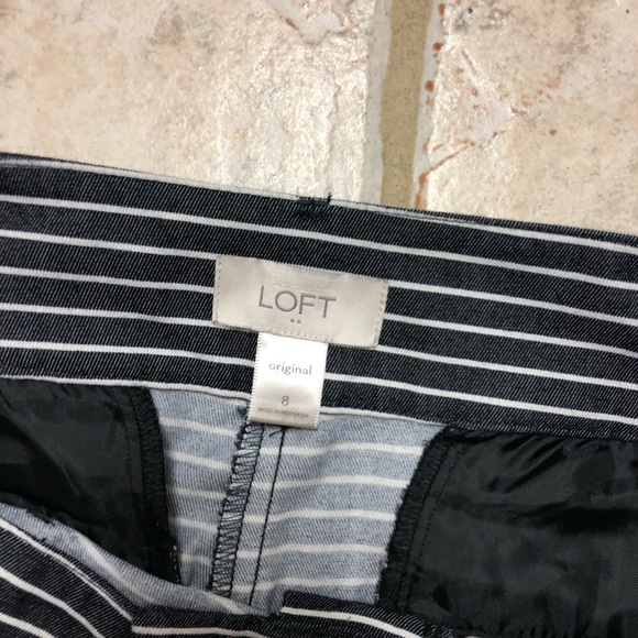 LOFT Size 8 Capri Dress Pants - Picture 2 of 4
